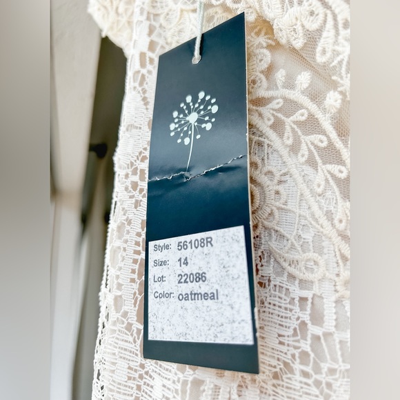 Willowby by Watters - NWT - Petra lace wedding gown purchased from BHLDN - Picture 10 of 14